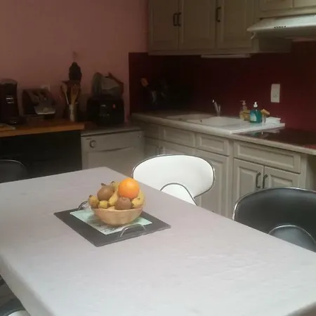 Konukevi A L'oustau